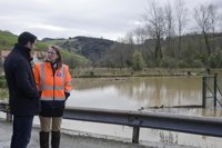 Las crecidas dejan inundaciones en garajes y sótanos de la zona occidental y Reinosa