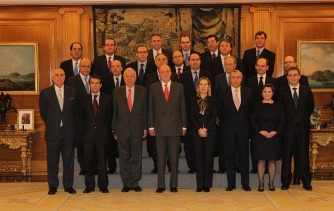 El Rey Recibe En Audiencia Al Consorcio Del AVE La Meca-Medina