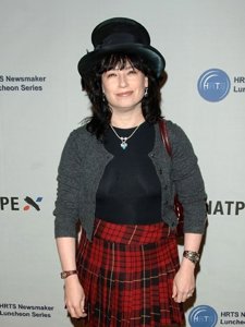 Amy Sherman-Palladino.