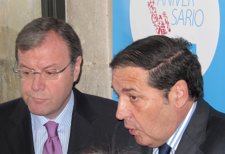 Antonio Silván (Izquierda) Junto A Sáez Aguado (Derecha)