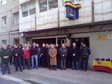 Homenaje En Pontevedra A Los Tres Agentes Fallecidos En El Orzán