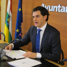 El Portavoz Del Gobierno Municipal Miguel Sáinz