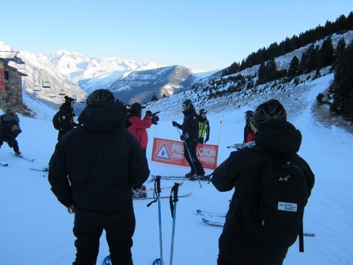 Periodistas En II Semana Caser Seguridad En Cerler