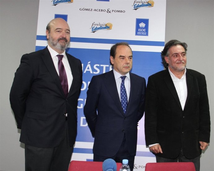 Pepu Hernández En Presentación De Master En Derecho