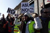 Trabajadores de Spanair se manifiestan este jueves ante el Ministerio de Fomento