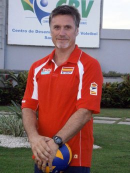 Francisco Hervás, Nuevo Seleccionador Femenino De Voleibol