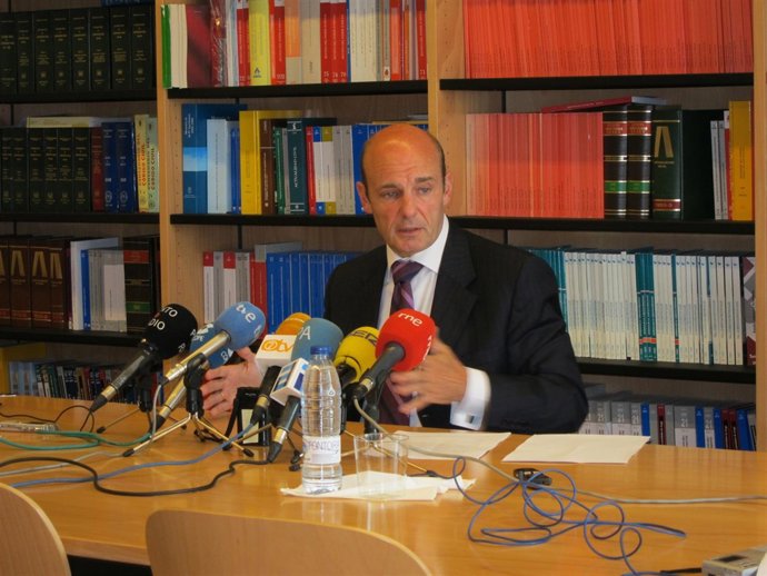 El Fiscal De Menores, Jorge Fernández Caldevilla