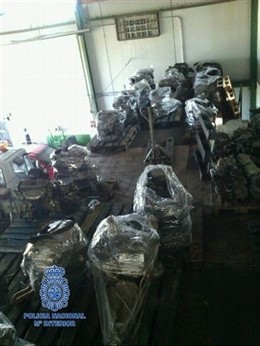 Motores Hallados En El Taller Donde Presutamente Se Desguazaban Coches Robados