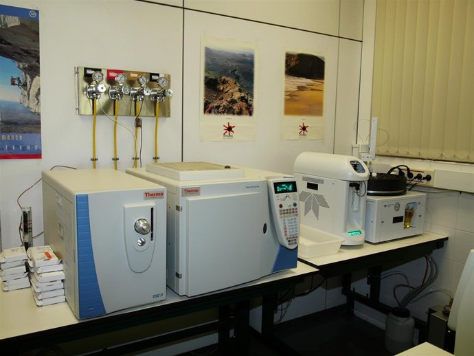 Algunos Equipos Del Laboratorio 