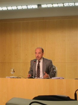 Migual Ángel Villanueva En Rueda De Prensa