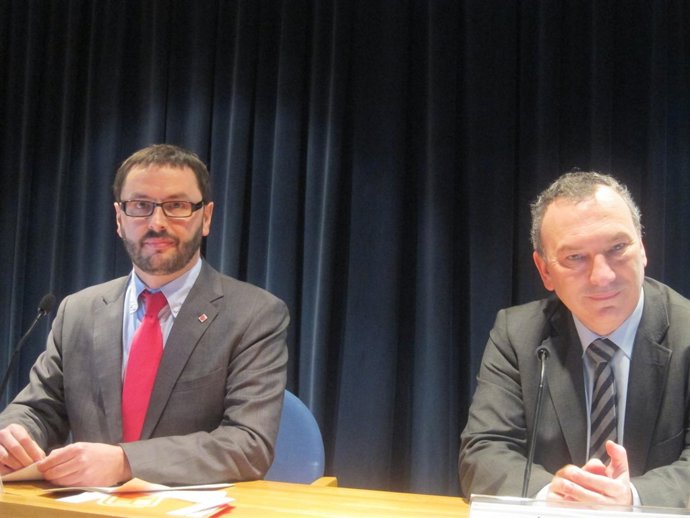 Director De Juventud, Toni Reig, Y Director De Relaciones Instit, Joan Auladell