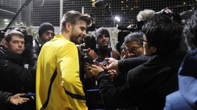 Gerard Piqué Atiende A La Prensa