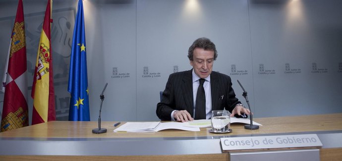 El Consejero De La Presidencia Y Portavoz De La Junta De Castilla Y León, José A