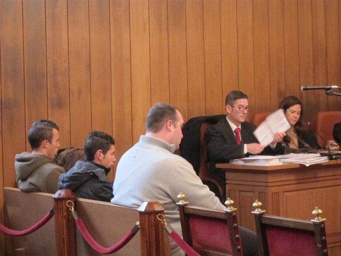 Acusados De Violar A Menor De Edad En Íllora