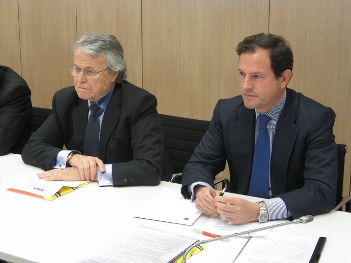 El Presidente Y El Secretario General De Cepesca