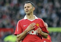 Ryan Giggs, una temporada más con el United