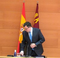 Gobierno murciano elude valorar la reforma laboral pero considera que afrontará déficit del mercado que se padecía