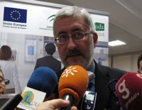 Ávila dice que el PP "miente" sobre Invercaria y defiende la "transparencia, utilidad y eficacia" de la misma