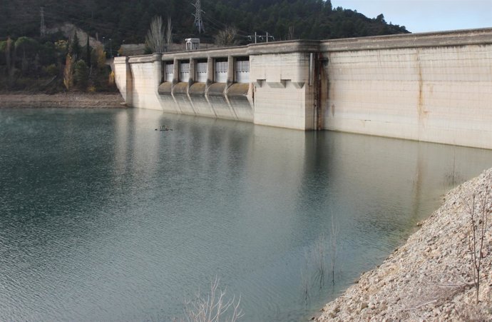 EMBALSE ENTREPEÑAS Y BUENDIA