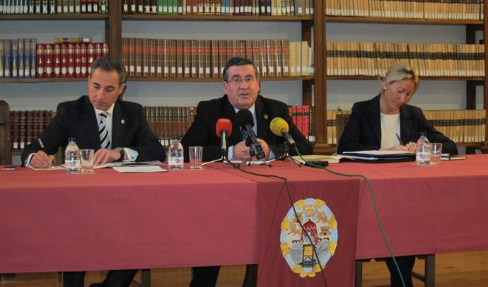 Gabilondo Tras La Junta Plenaria De La UPSA