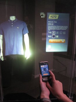 Paypal Fashion Window
