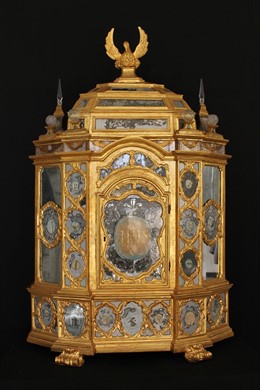 Arca Del Monumento Del Monasterio De La Trinidad (Valencia)