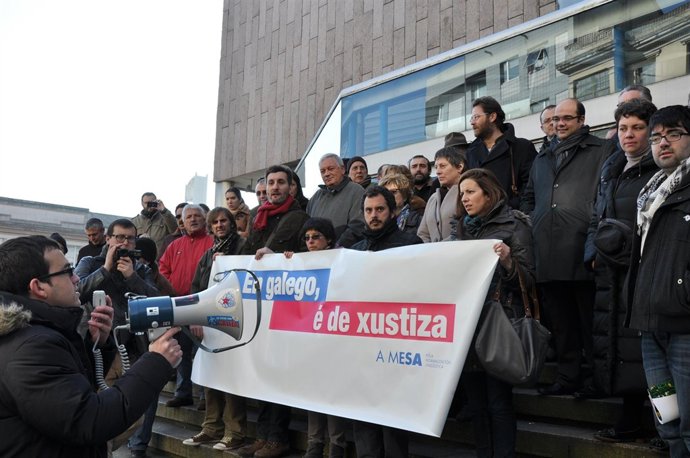 Fotos E Nota De Prensa Coas Declaracións De Guillerme Vázquez Na Concentración A