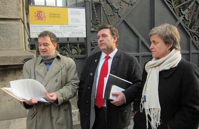 Los Diputados Alfred Bosch, Alfons López Tena Y Anna Simó