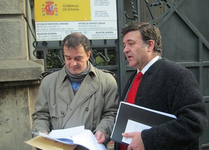 Los Diputados Alfred Bosch Y Alfred López Tena