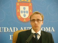 El Gobierno de Ceuta da por seguro que otra empresa asumirá las conexiones por helicóptero de INAER