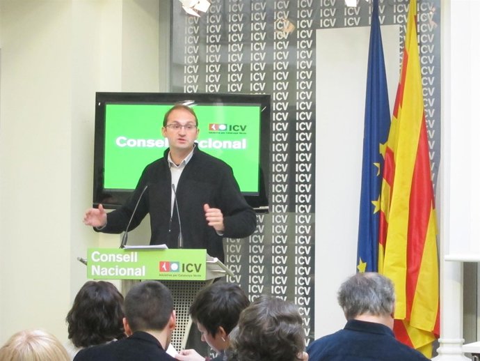 Joan Herrera Durante El Consejo Nacional De ICV