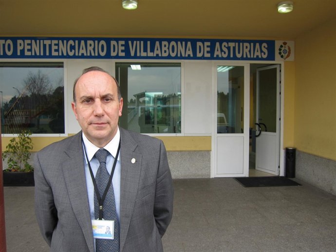 Esteban Suárez, Director De Villabona