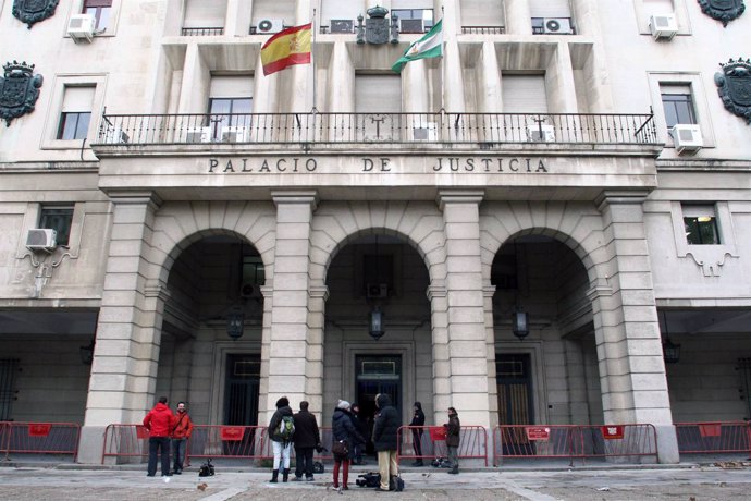 Los juzgados de Sevilla antes del inicio del juicio a 'El Cuco'