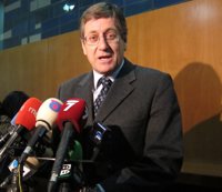 Bernal aclara que el Gobierno regional lo que quiere "y tiene que hacer" es un reequilibrio de su presupuesto