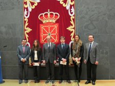 Catalán Y El Rector De La UN Junto A Los Premiados.