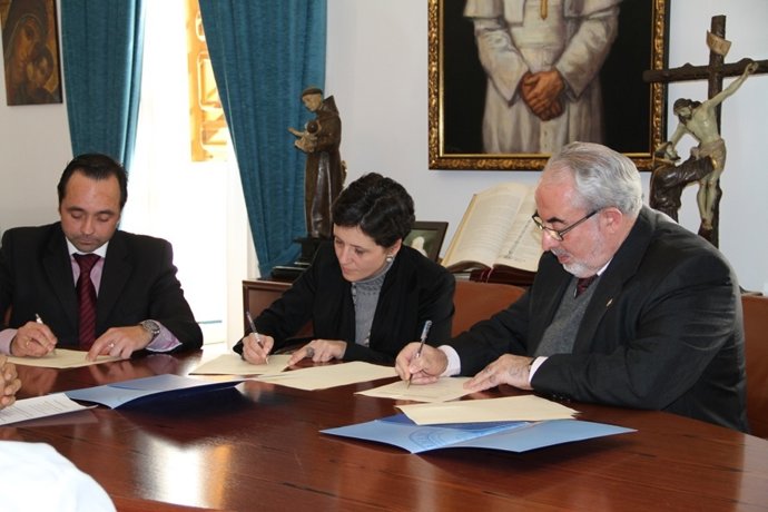 Imagen De La Firma Del Acuerdo