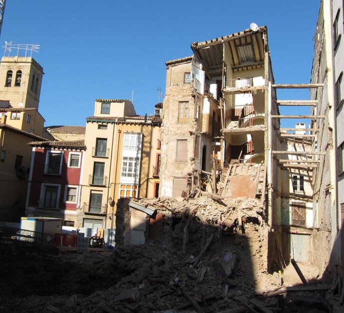 Casa Derrumbada En La Calle Mayor De Logroño