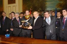 El Ministro Wert Recibió A La Hexacampeona De Europa De Fútbol Sala