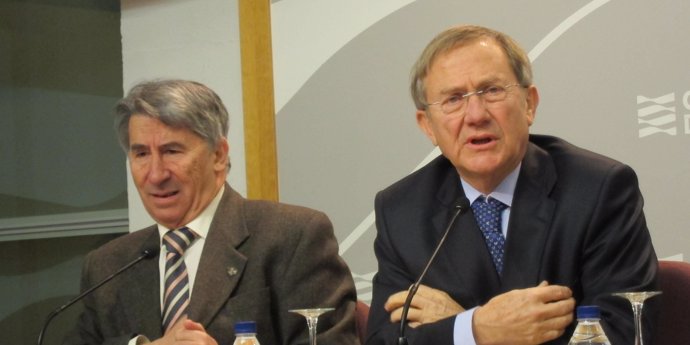 El Presidente De CEPYME, Aurelio López De Hita, Y El Presidente De La CREA, Jesú