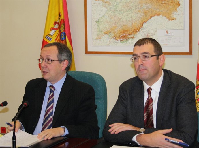 López-Escobar (I) Presenta El Calendario