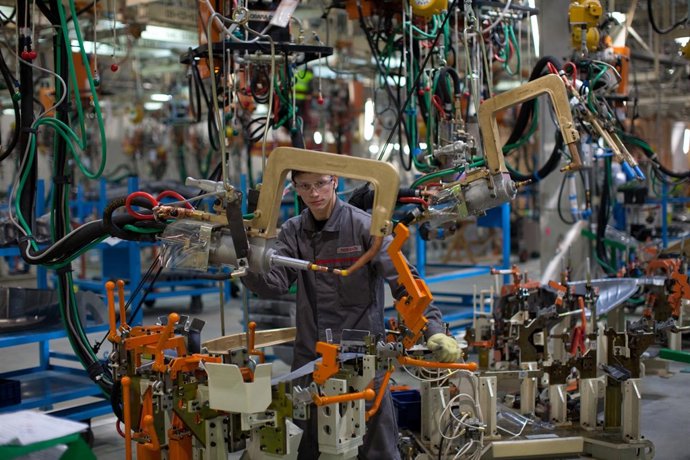 Recurso Fábrica De Nissan En Rusia