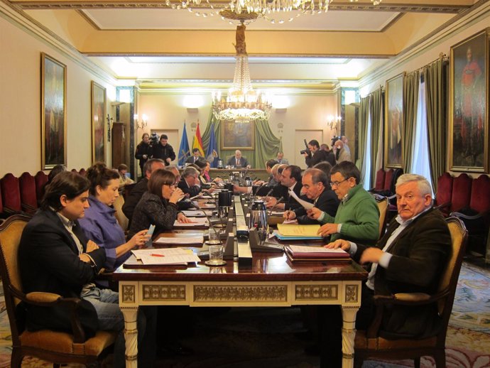 El Pleno Del Ayuntamiento De Oviedo