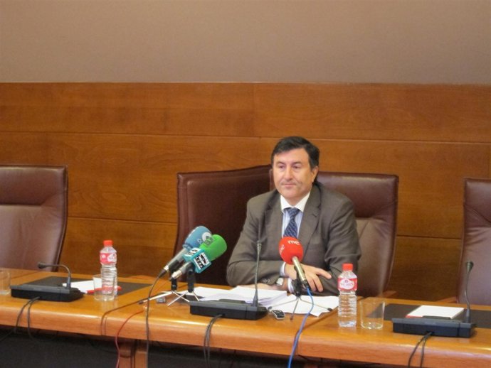 Francisco Fernández Mañanes En La Rueda De Prensa