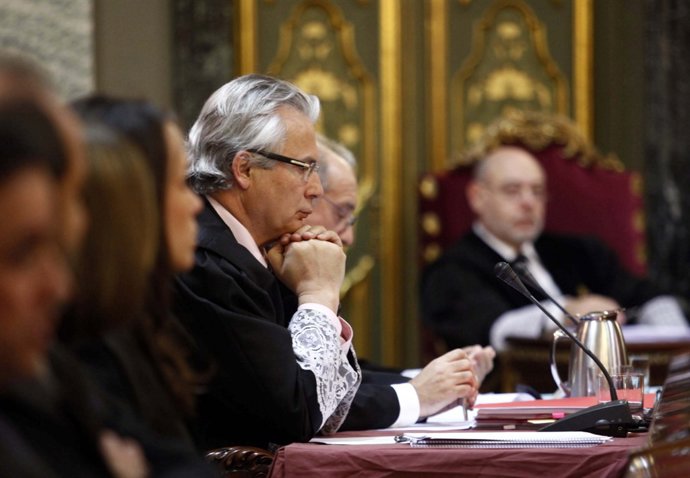 El Juez Garzón Vuelve Al Banquillo Del Tribunal Supremo