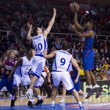 Pete Mickeal En El Barcelona Regal-Lucentum Alicante