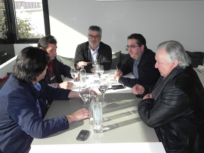 Reunión Con Tabaqueros