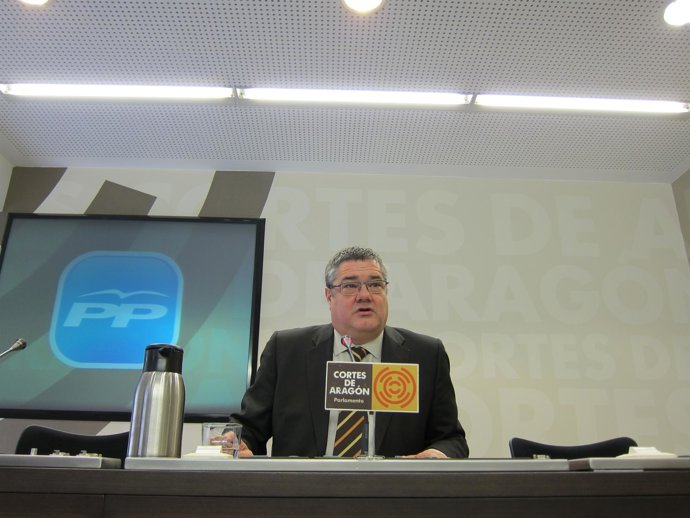 El Portavoz Del PP En Las Cortes De Aragón, Antonio Torres