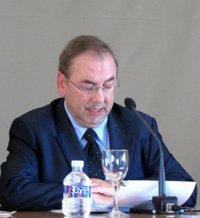 Sanidad priorizará el pago a las farmacias pequeñas y de nucleos dispersos