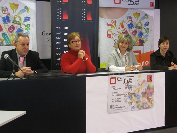 Presentación Del I Premio Carnet Joven De Diseñadores