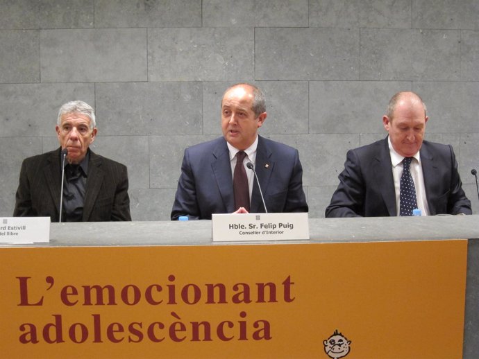 Dr.J.Estivill, Conseller F.Puig Y J.Aregio (SCT)